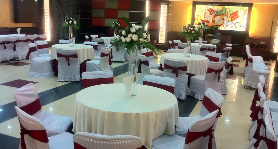 Hotel Rajmandir, Faridabad 3